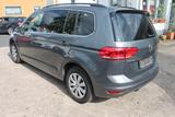 Volkswagen Touran 1.6 TDI DSG Navi 7-S 1.Hd. scheckheft gep - VW Touran Gebrauchtwagen in Bonn