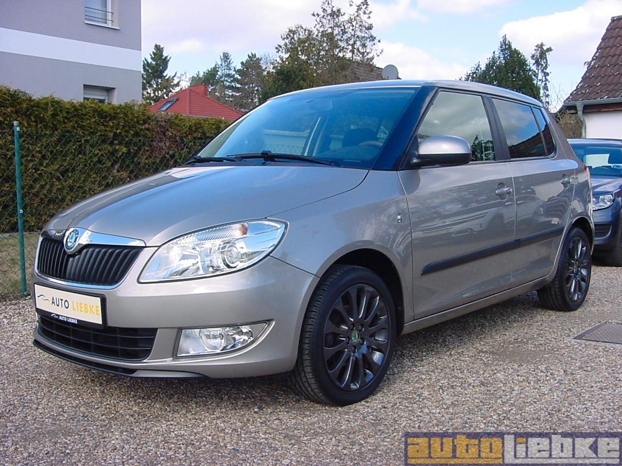 Skoda FABIA 1.2 STYLE KLIMAAUT,SHZ,PDC,GRA,BC,AHK
