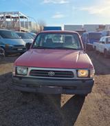 Toyota Hilux - rote Toyota Hilux