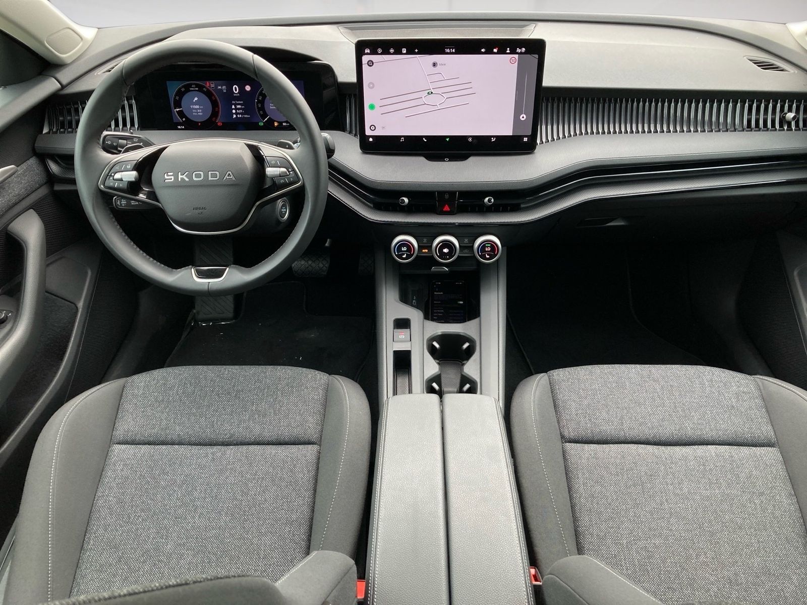 Skoda Superb - Bild 11