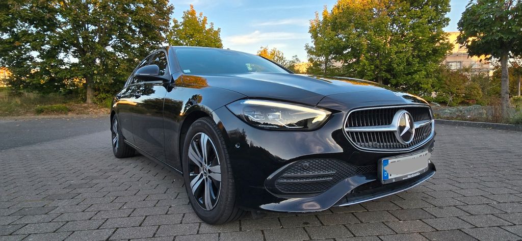 Image of Mercedes-Benz C 180