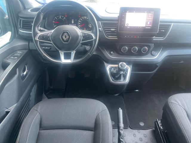 Fahrzeugabbildung Renault Trafic 2.0 Blue dCi 150 L2H1 3.0t Life 8-Sitzer,