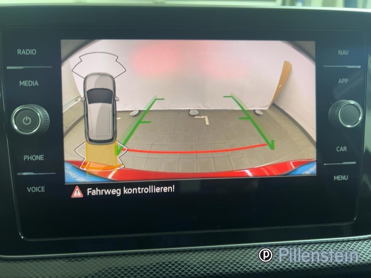 Volkswagen T-Cross - Bild 12