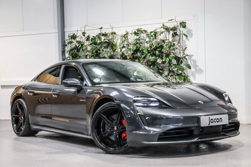 Image of Porsche Taycan