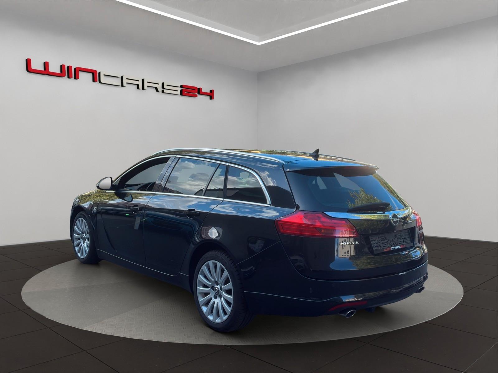 Opel Insignia 2012 — engine 1.956 cm³, 194 HP (143kW)