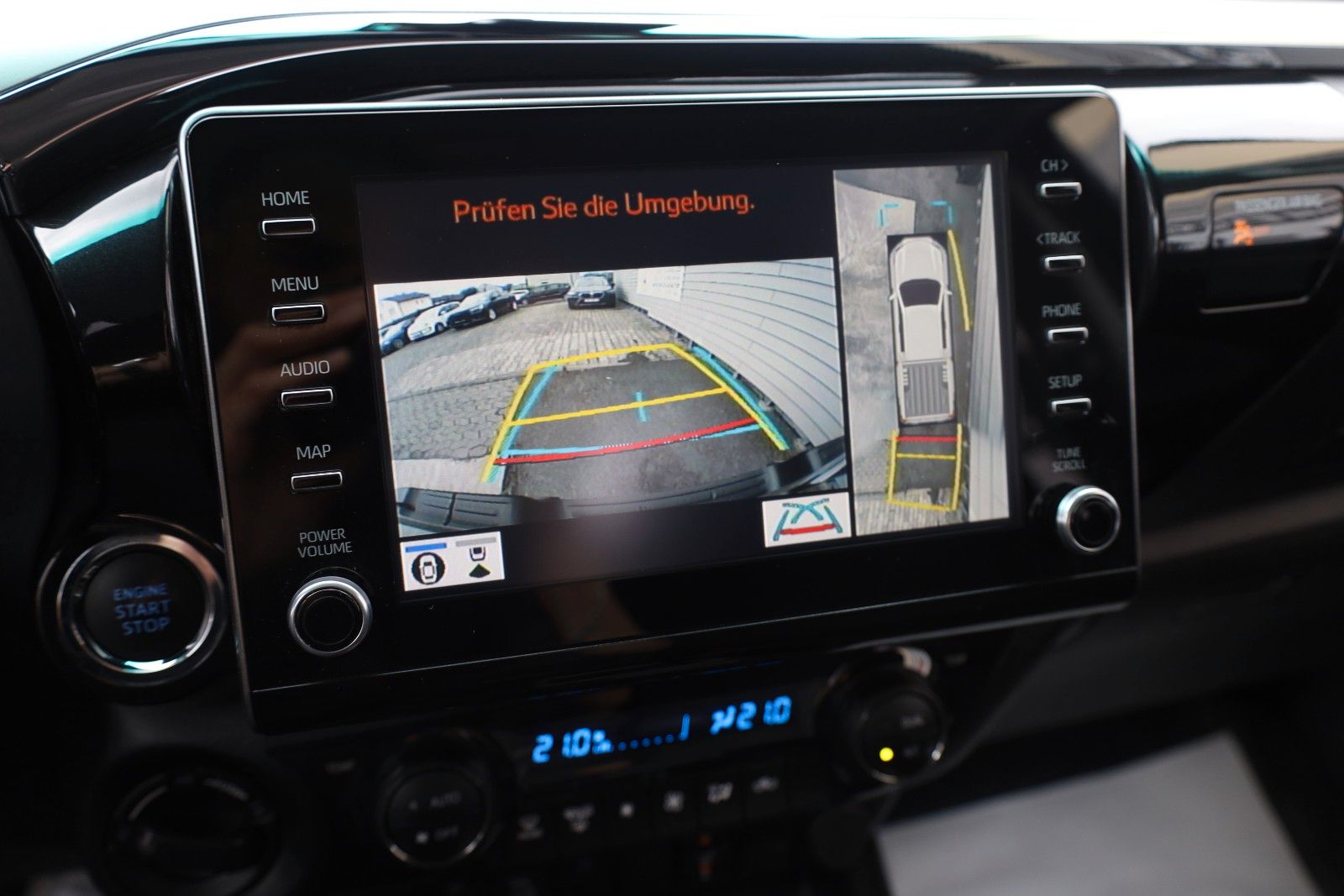 Fahrzeugabbildung Toyota Hilux 2.8 D-4D Executive, CarPlay, Kamera, Rollo