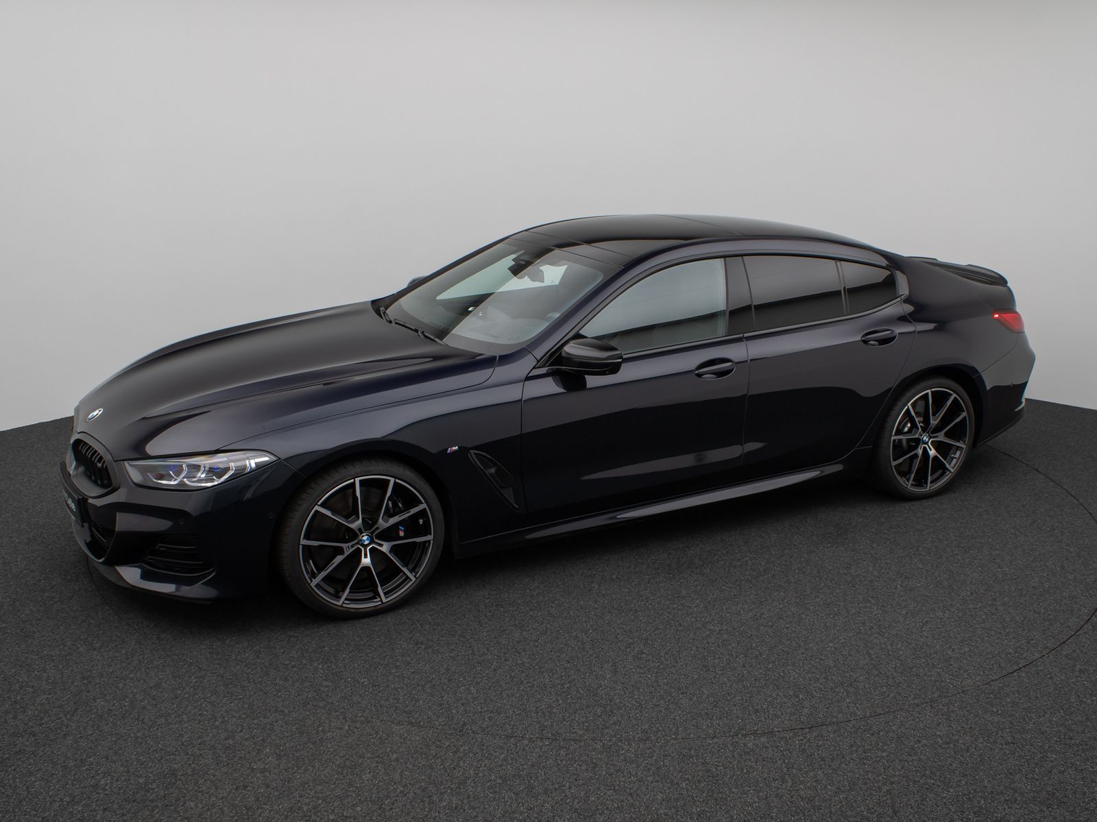 Fahrzeugabbildung BMW M850i xD GC 360° Laser SoftCl DAB Individual 20"