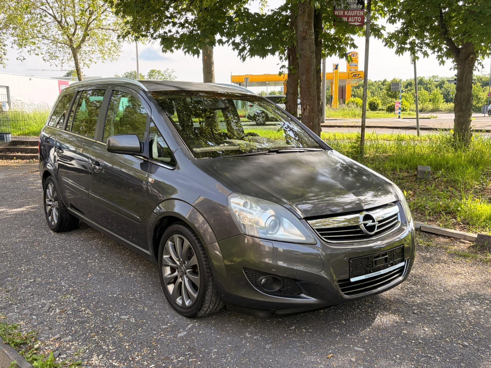 Opel Zafira B Design Edition/7.Sitze / 63.500 km/TÜV