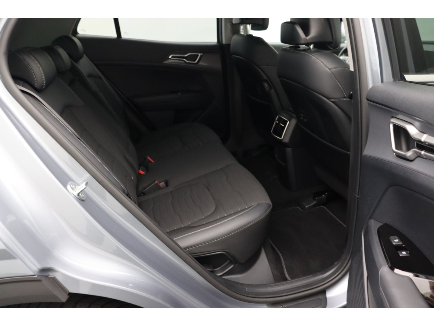 Fahrzeugabbildung Kia Sportage 1.6 T-GDI Plug-in Hybrid 4WD LED Kamera