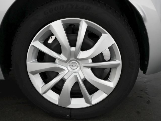 Corsa F FACELIFT+RÜCKFAHRKAMERA+SITZ-/LENKRADHEI