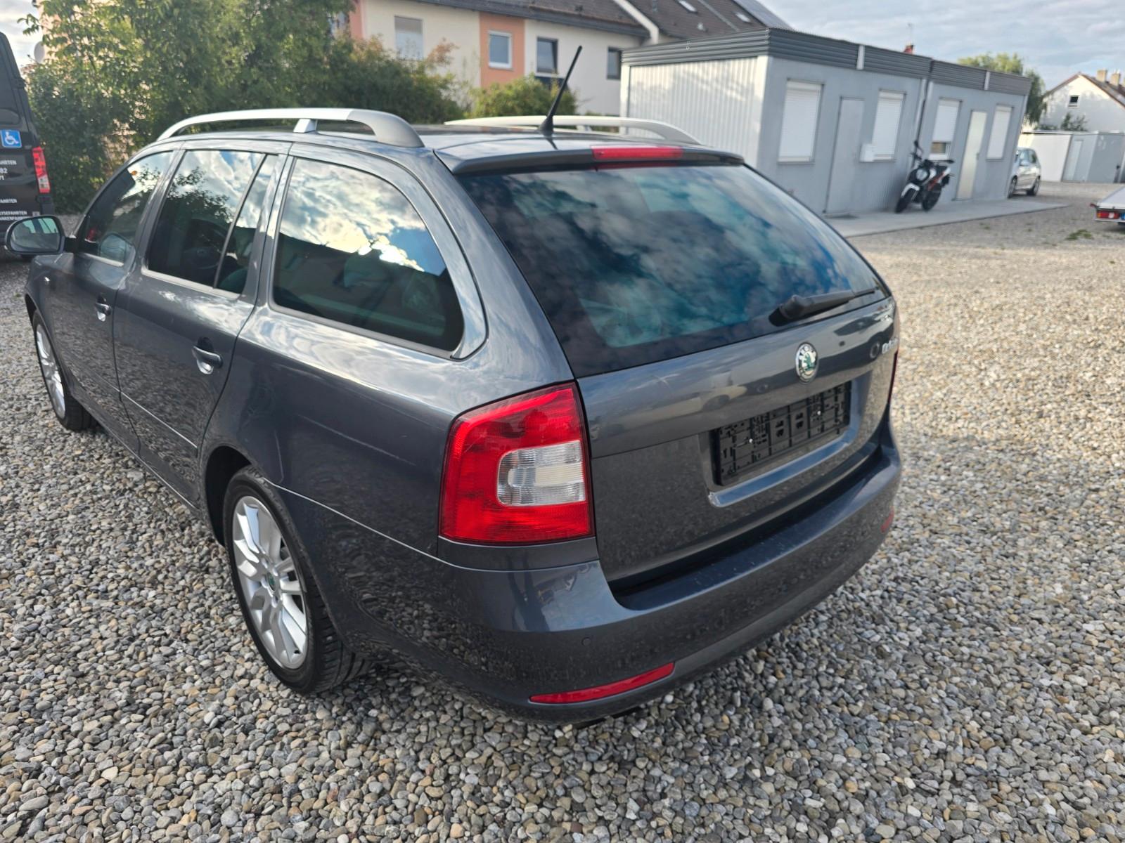 Skoda Octavia 2011 — photo 7