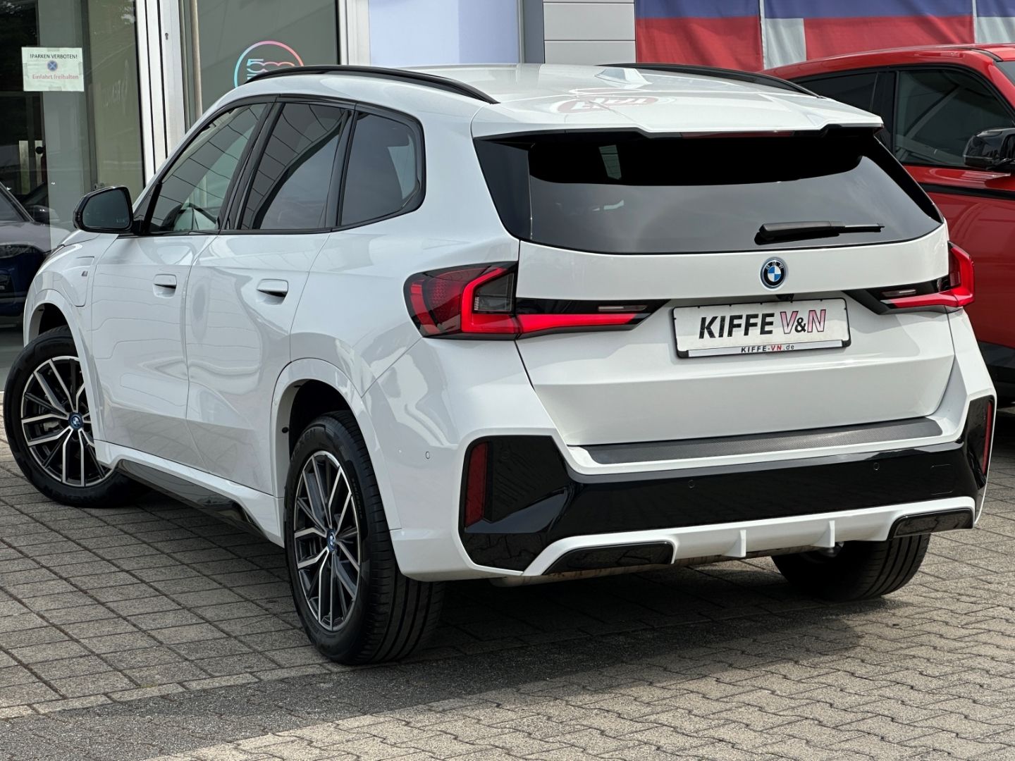BMW X1 xDrive30e M SPORT MEMORY 360 HUD H/K LENKHEIZ imagem 2