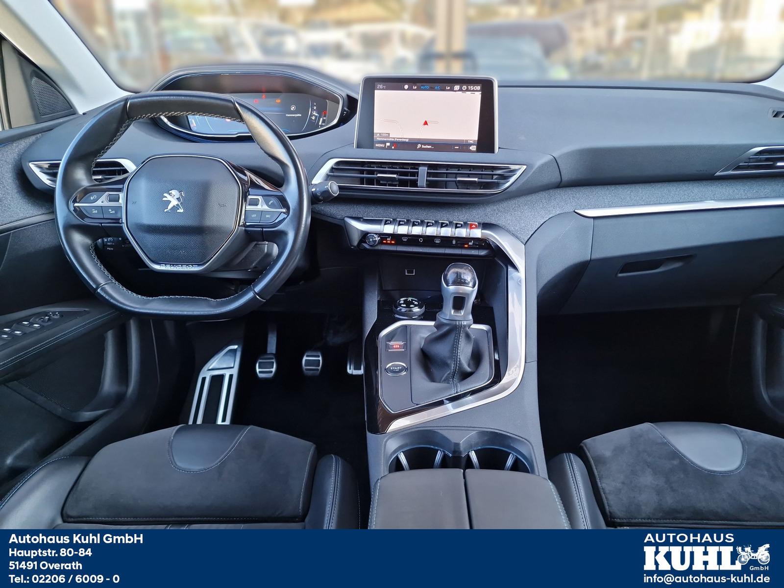 Peugeot 3008 1.5 BlueHDI Crossway AHK Navi,Klima,LED