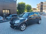 MINI Mini One D Countryman 1.6 X NEOPATENTATI - schwarze MINI One D Countryman