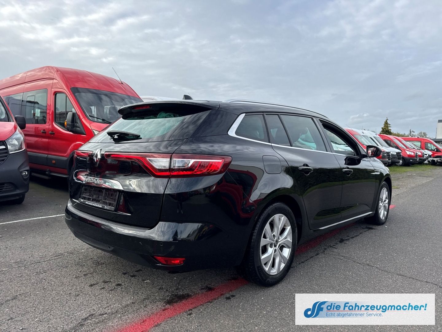 Fahrzeugabbildung Renault Megane IV Grandtour Automatik Limited *EXPORT