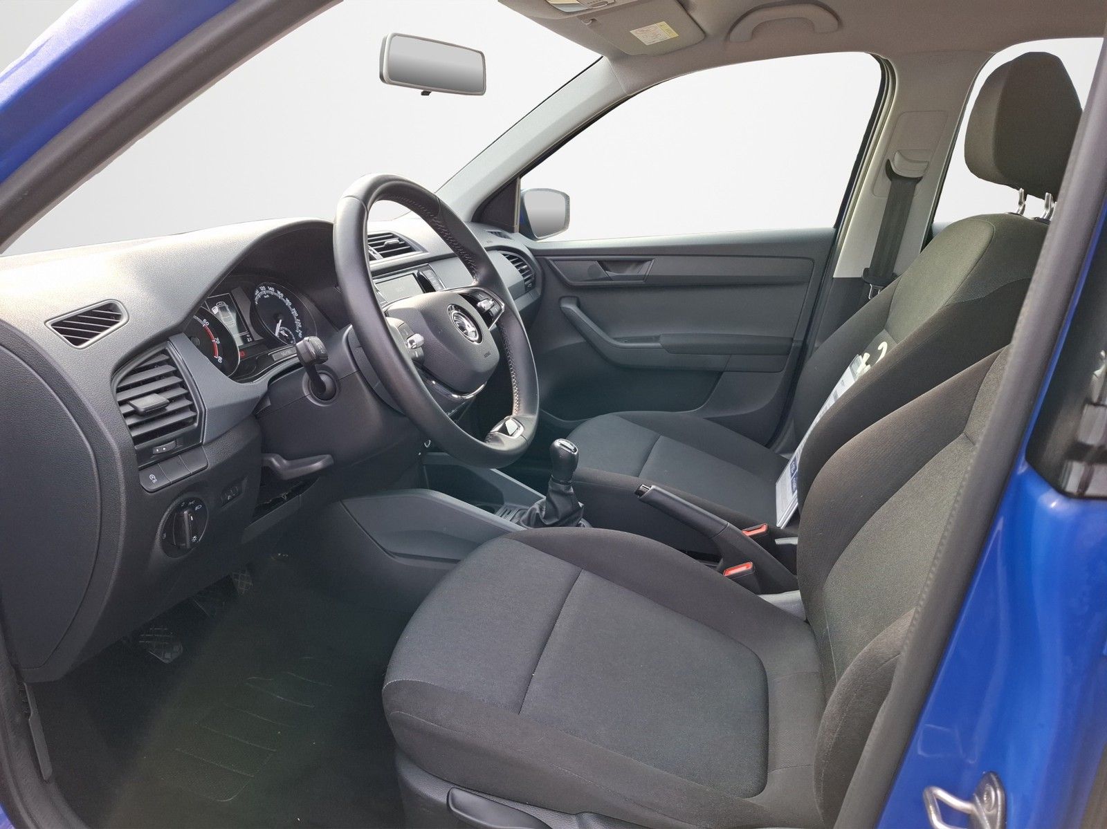 SKODA Fabia 1.0 MPI Cool Plus KLIMA / BLUETOOTH / DAB - Image 9