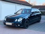 Mercedes-Benz E 320 CDI DPF BRABUS Umbau - Mercedes-Benz E 320 aus 2005: Cdi