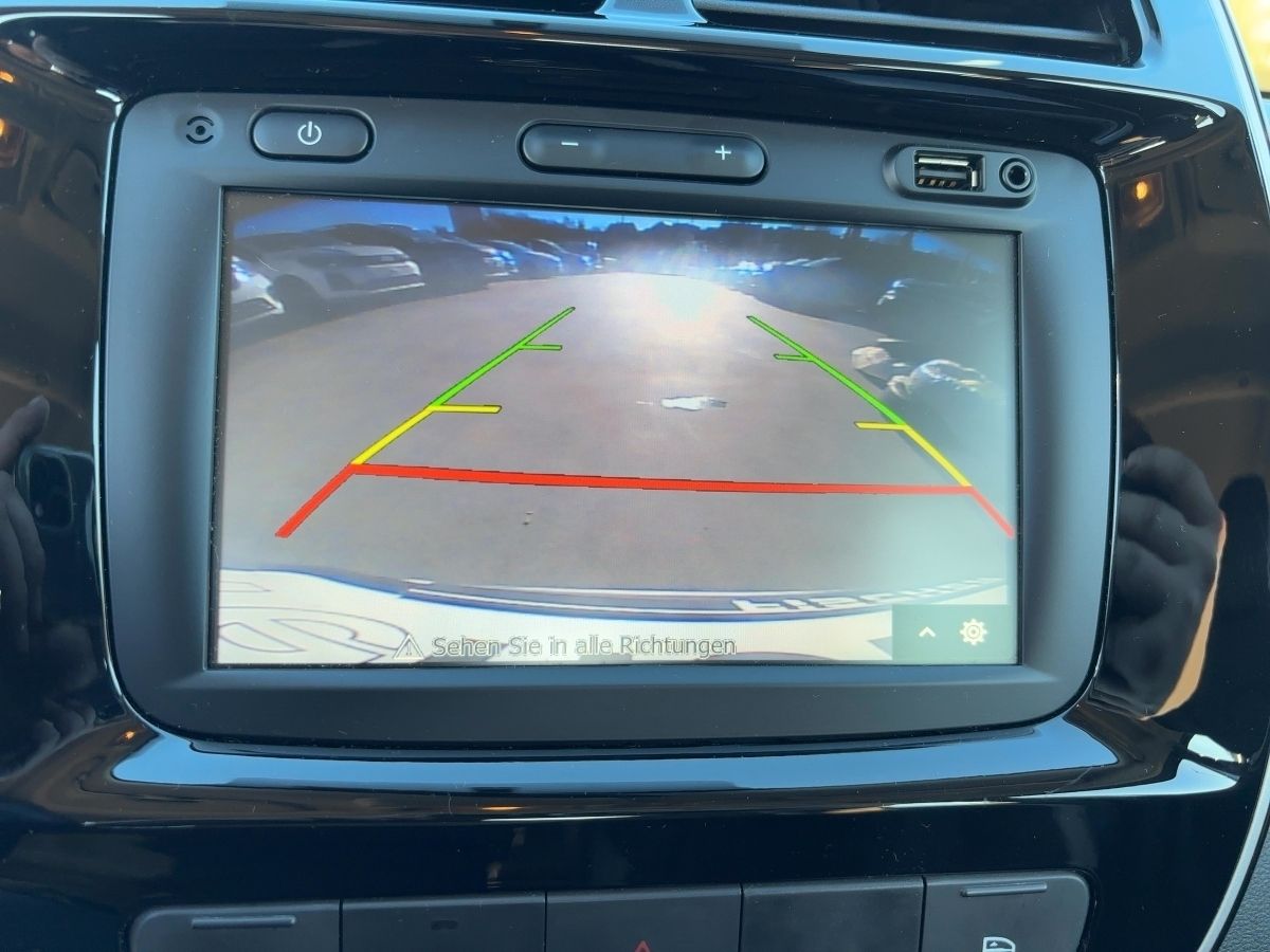 Fahrzeugabbildung Dacia Spring Essential 45 CCS Kamera GJR