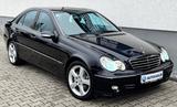Mercedes-Benz C 320 AVANTGARDE Leder Xen. Aut.5G Scheckheft - Mercedes-Benz C 320 mit Benzin-Antrieb