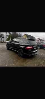 Mercedes-Benz ML350 BLUETEC DIESEL VOLLAUSSTATTUNG 22 ZO... - Mercedes-Benz ML 350 Gebrauchtwagen in Stuttgart