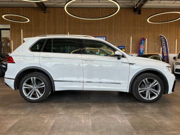 Volkswagen Tiguan *R-Line*Spurhalte*ACC*LED*AHK*Massage*