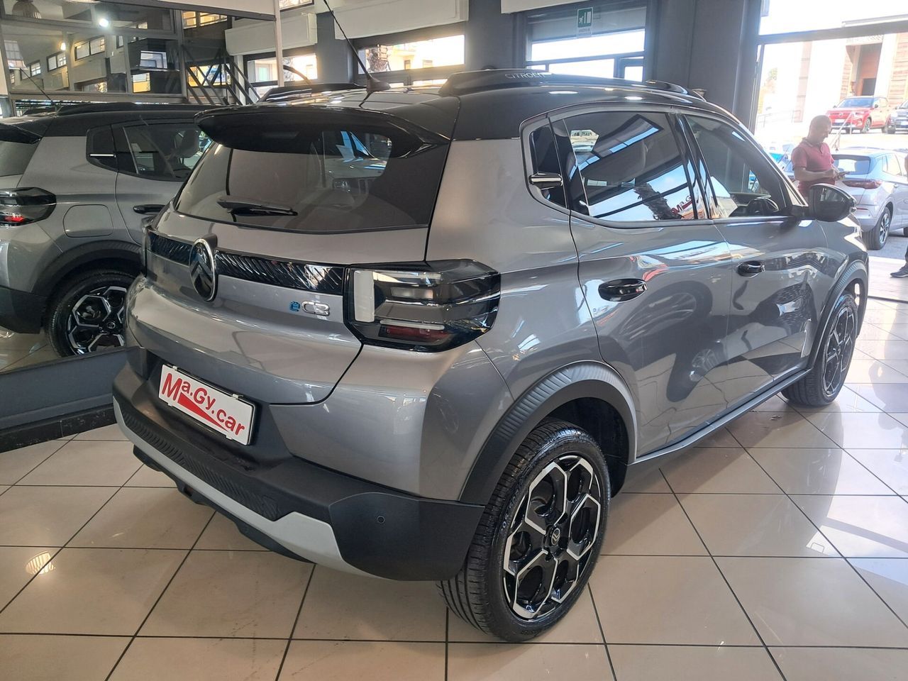Other Citroen C3 e-C3 motore elettrico 113 cv Max imagem 2