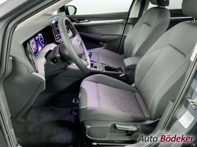 Volkswagen Golf VIII 1.5 TSI Life 6-Gang Bluetooth Navi LED