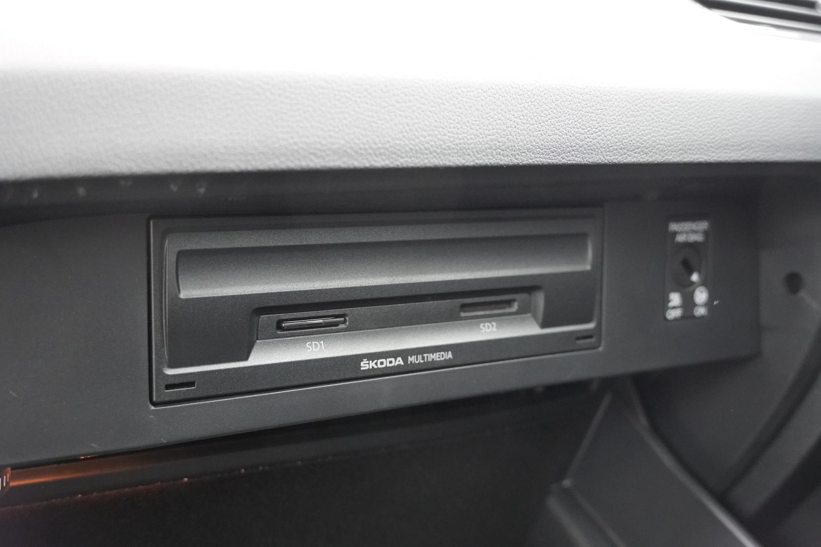 Skoda Octavia Combi 1.0 Soleil LED Navi ACC Keyless