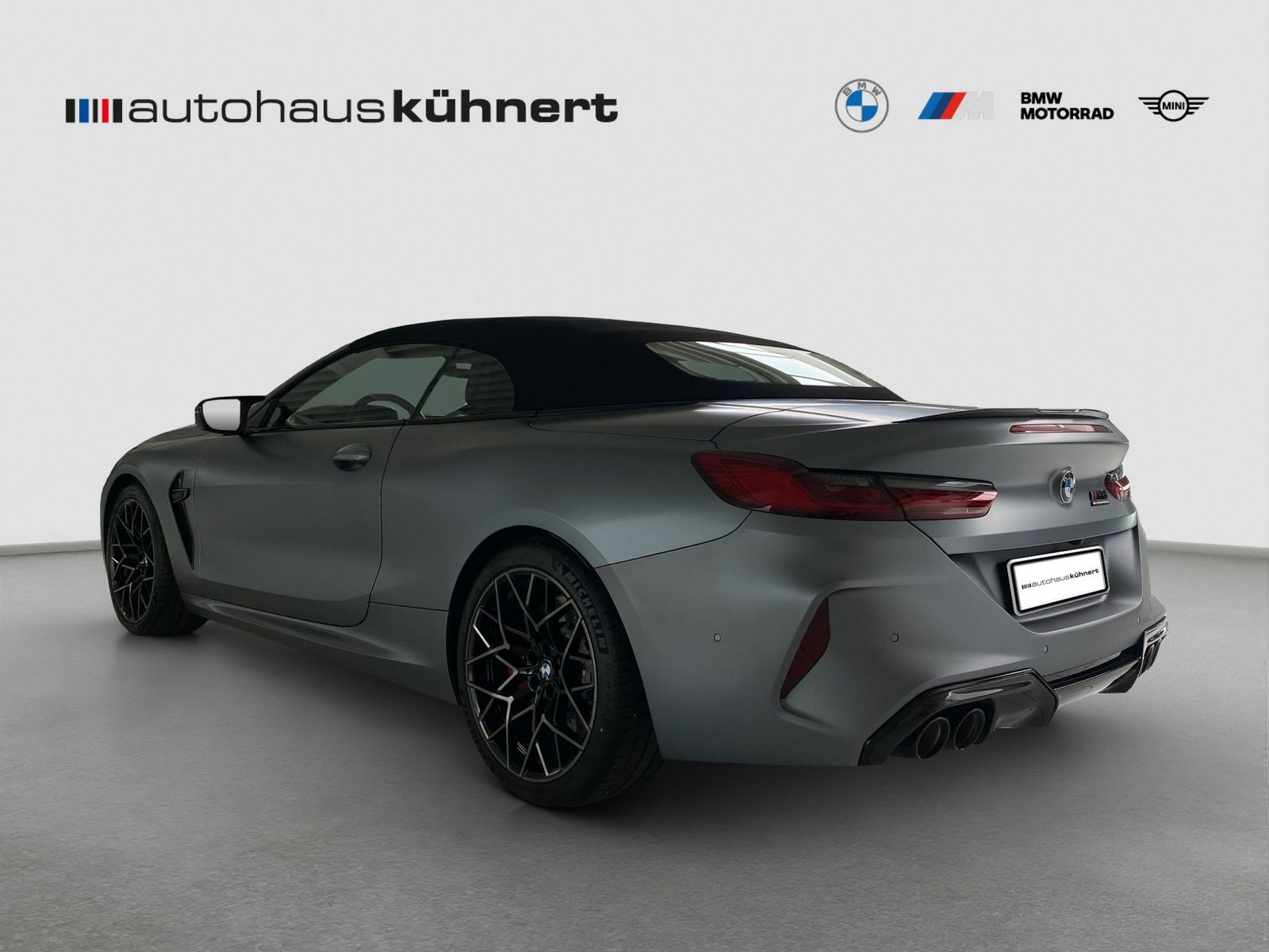 BMW M8 Competition Cabrio xDrive B&W DriversPacka foto 5