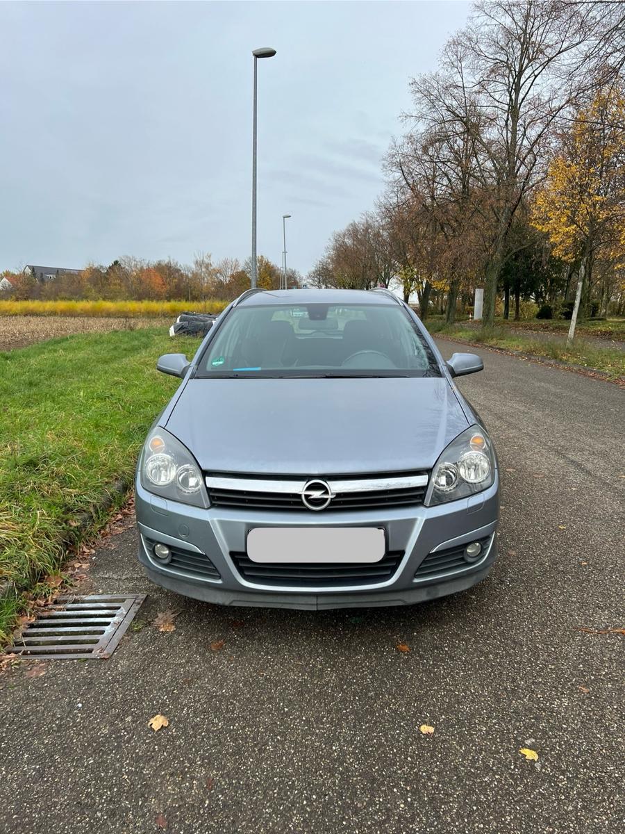 Opel Astra 2005 — photo 8