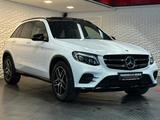 Mercedes-Benz GLC250d 4M AMG NIGHT* LED#SHZ#AHK#PANO#ACC#NAVI - Autos mit Automatikschaltung