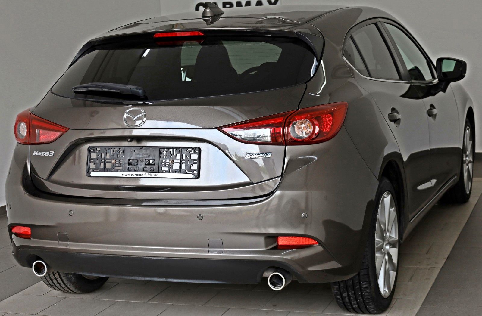 Fahrzeugabbildung Mazda 3 Sports-Line Navi,LED,Kamera,SH,BOSE,HUD,SR+WR