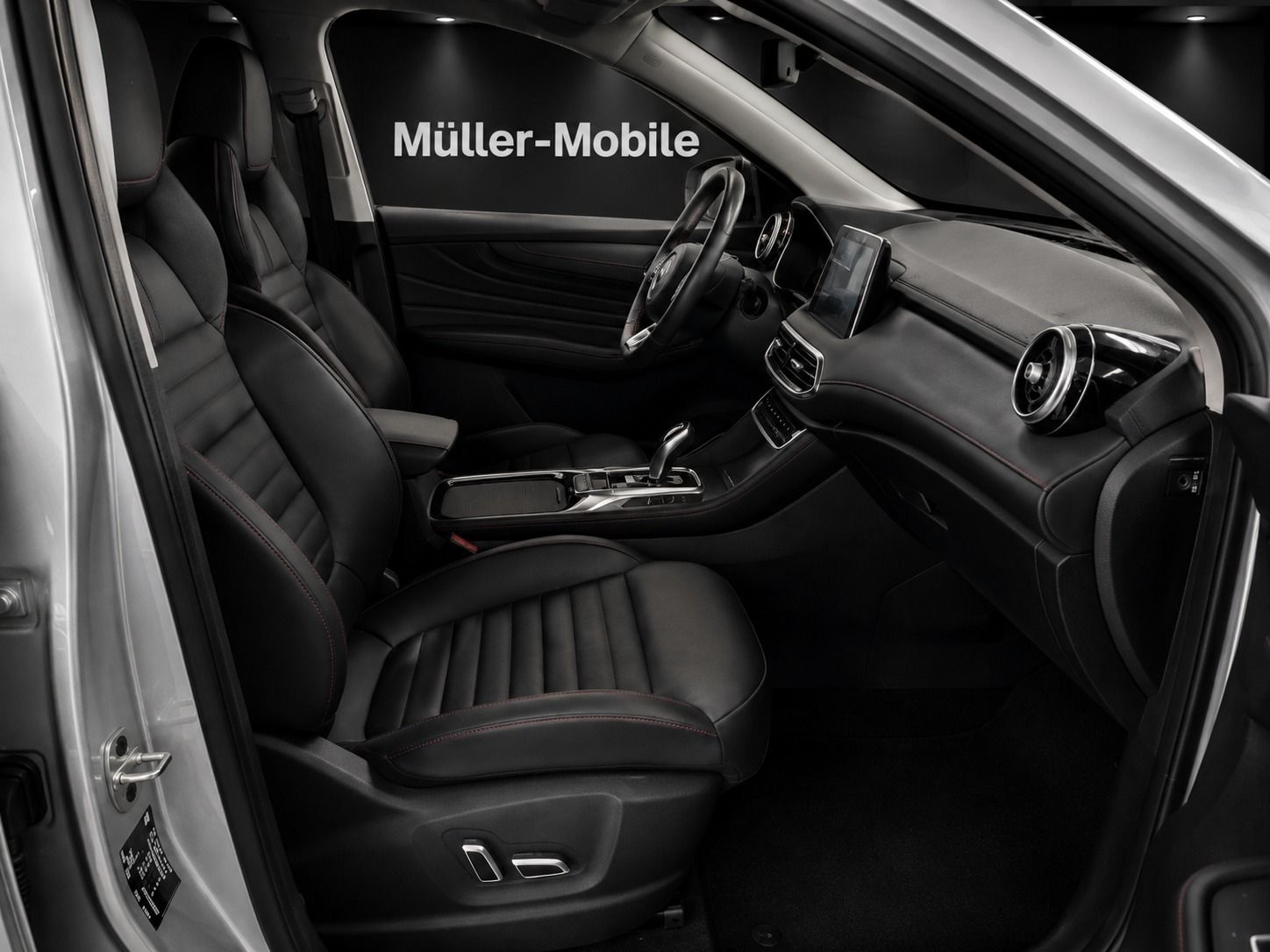 Fahrzeugabbildung MG HS 1.5T-GDI Aut. Luxury PANORAMA LEDER ASSISTENT