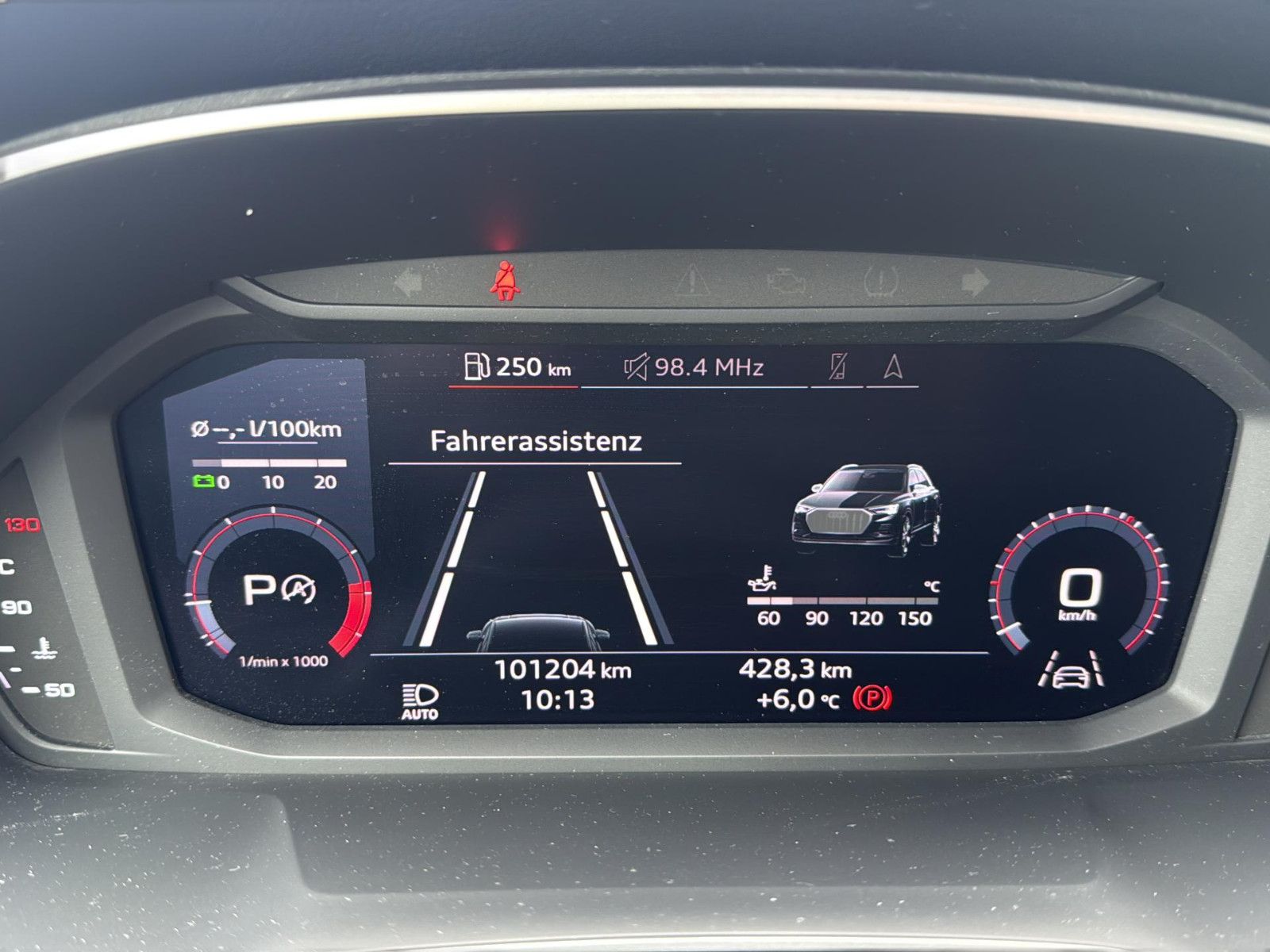 Fahrzeugabbildung Audi Q3 40 TFSI quattro /AHK/ 1.Hand/ unfallfrei