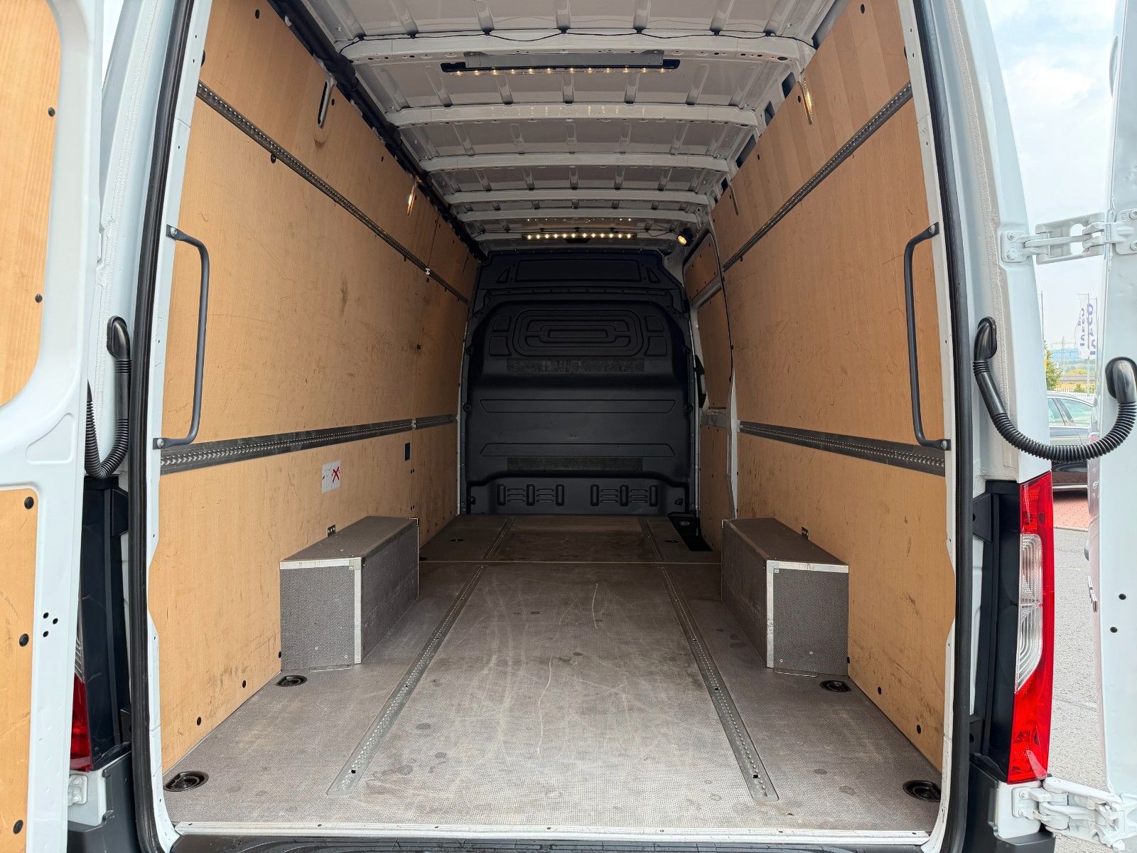 Fahrzeugabbildung Mercedes-Benz Sprinter 317 CDI 9G 4325 Klima AHK3,5to