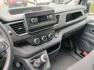 Renault Trafic - 9