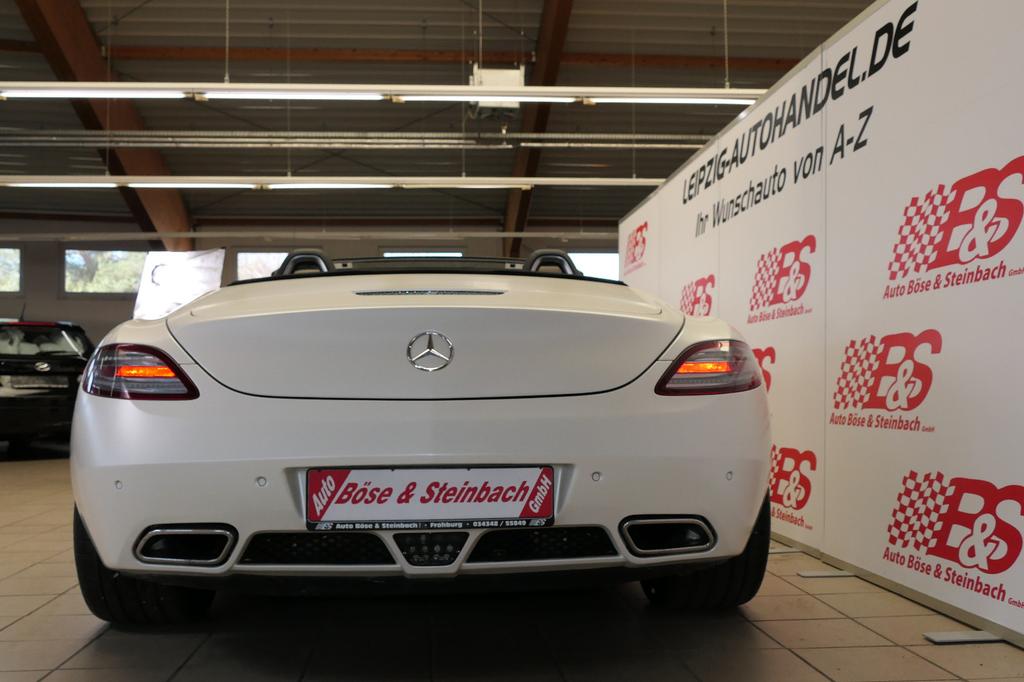 Mercedes-Benz SLS AMG