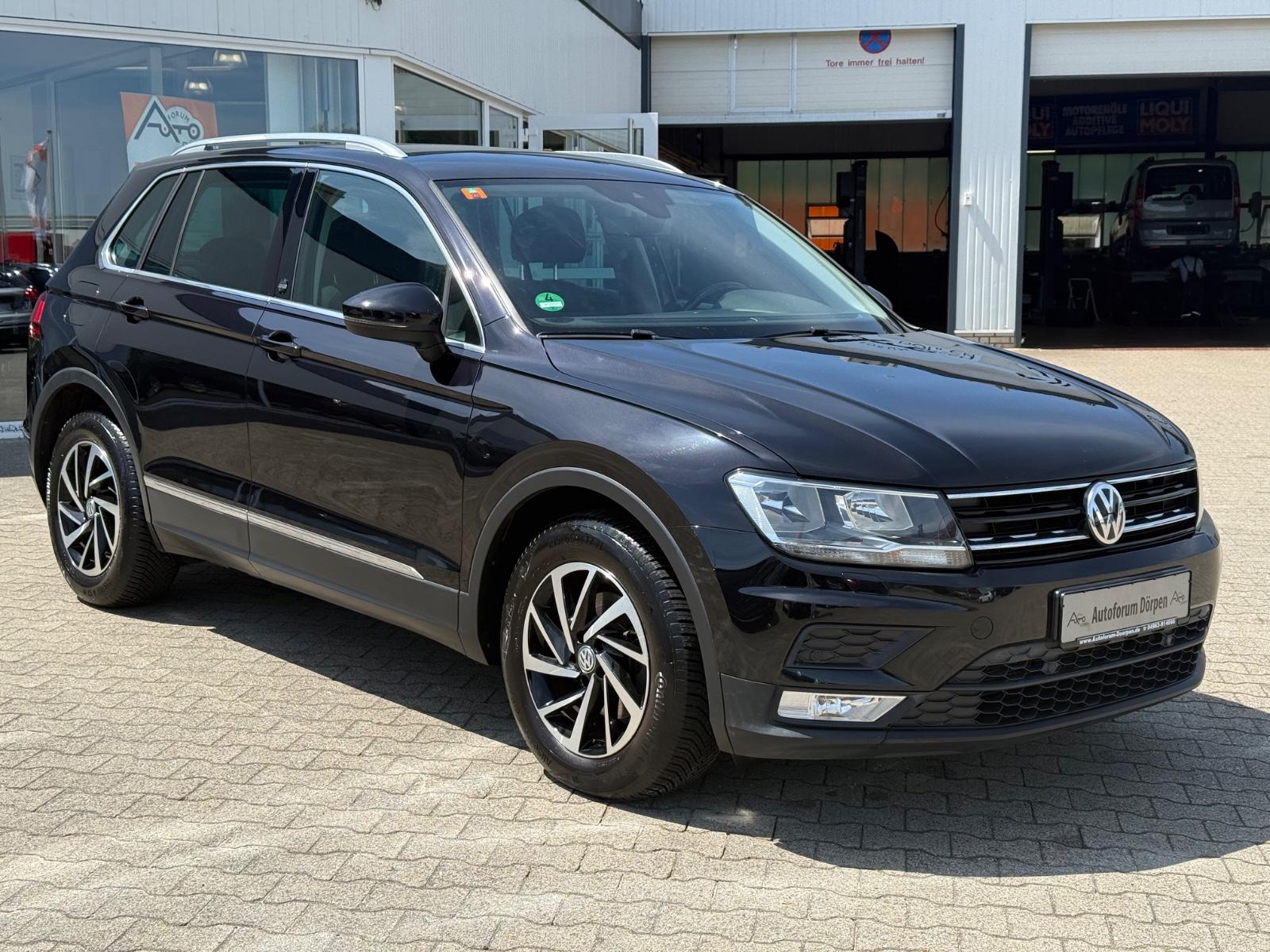 Volkswagen Tiguan Sound DSG * AHK * ACC * Navi *
