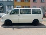 Volkswagen T4 Caravelle 2,5-l-Diesel TDI 75kW Standard - gebrauchte VW T4 Caravelle aus dem Jahr 1998