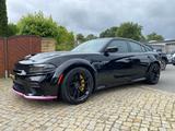 Dodge Charger SRT Hellcat Widebody Shz. Sports. - Dodge Charger mit Benzin-Antrieb: Schwarz, Limousine