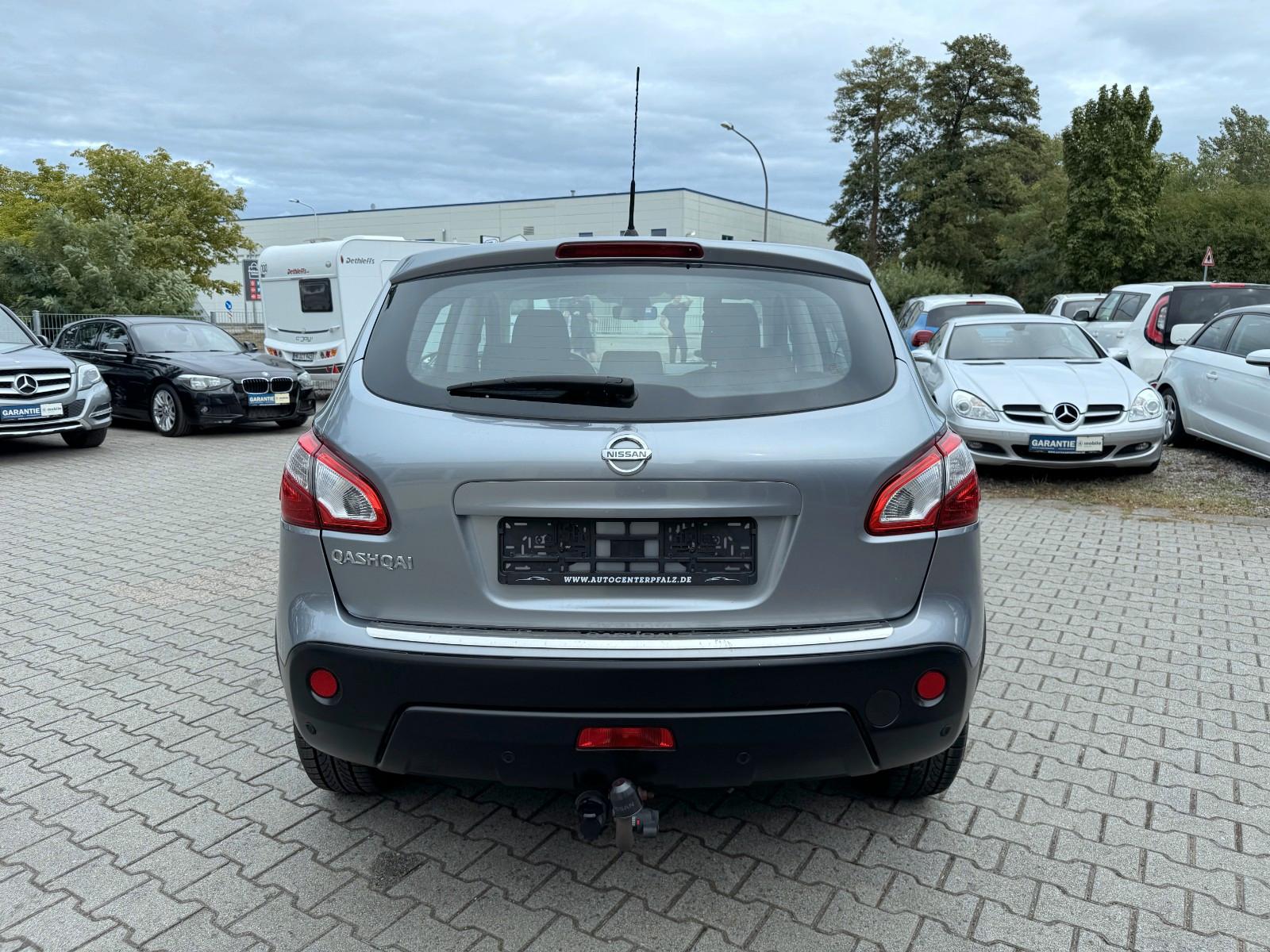 Nissan Qashqai Acenta*Panorama*AHK*S-Heft*1-Hand