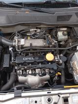 Opel Astra 1.6 Njoy Njoy - Opel Astra Njoy mit Benzin-Antrieb