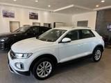 Volkswagen T-ROC 2.0TDI*DSG*NAV*MATR*DIGI*KAM*DAB*ACC*1-HA
