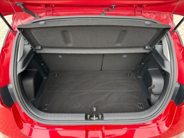 Fahrzeugabbildung Hyundai i20 Essential Komfort 1.0 T-GDI +CARPLAY+TEMPOMA
