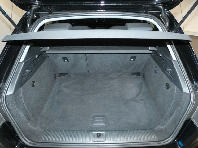 A3 SPORTBACK 30 TFSI XENON APPLE CARPLAY PDC SHZ