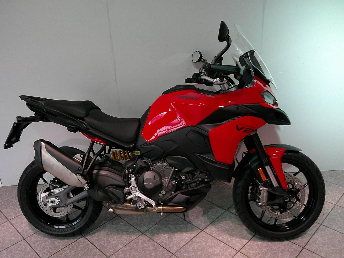 Ducati MULTISTRADA V2 RED 2025