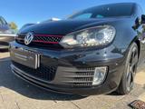 Volkswagen Golf VI GTI adidas*LEDER*NAVI*XENON*KEYLESS*DNY- - Volkswagen Golf aus 2011: GTI