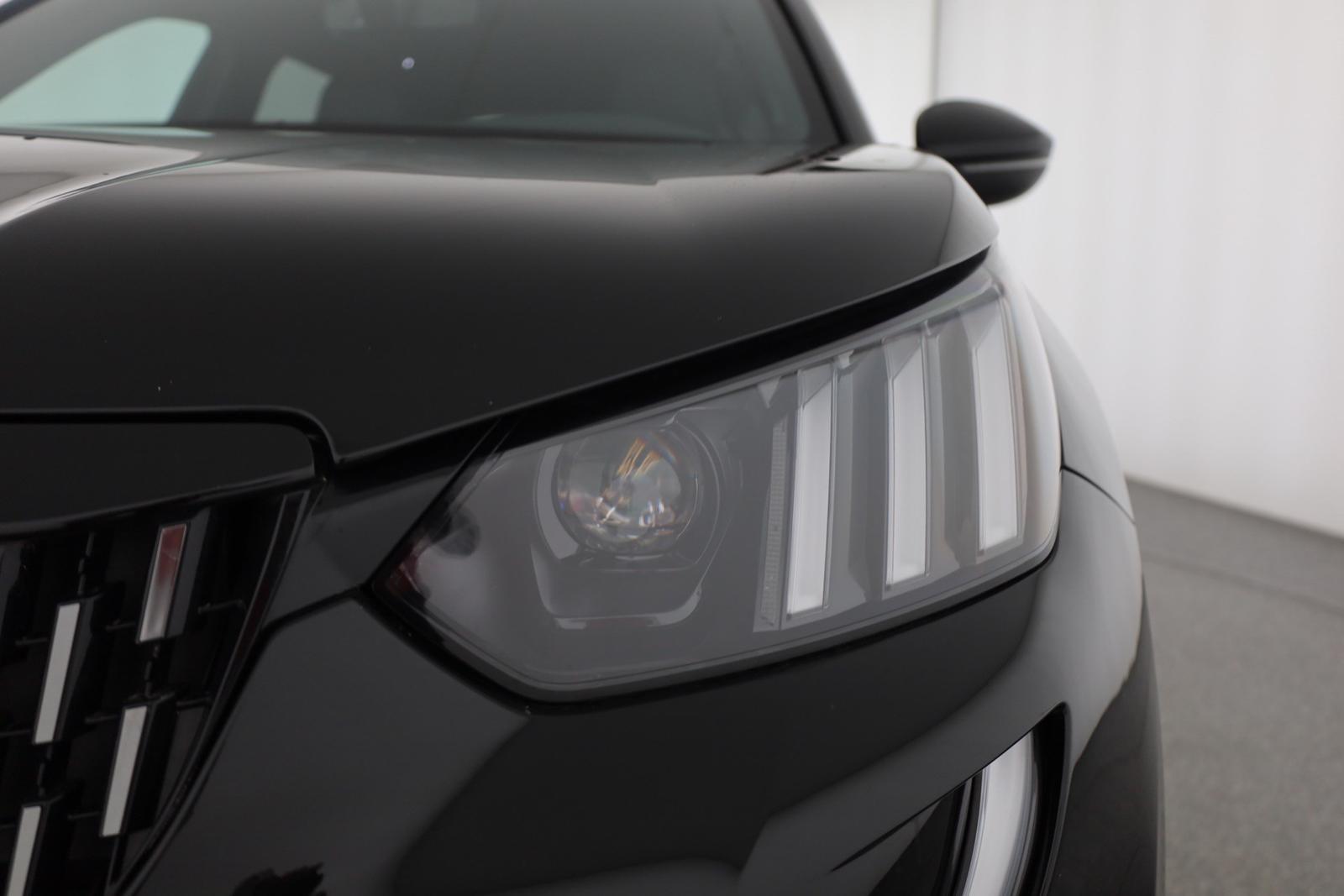 Peugeot 2008 GT PureTech 130 Aut. LED Navi Kamera
