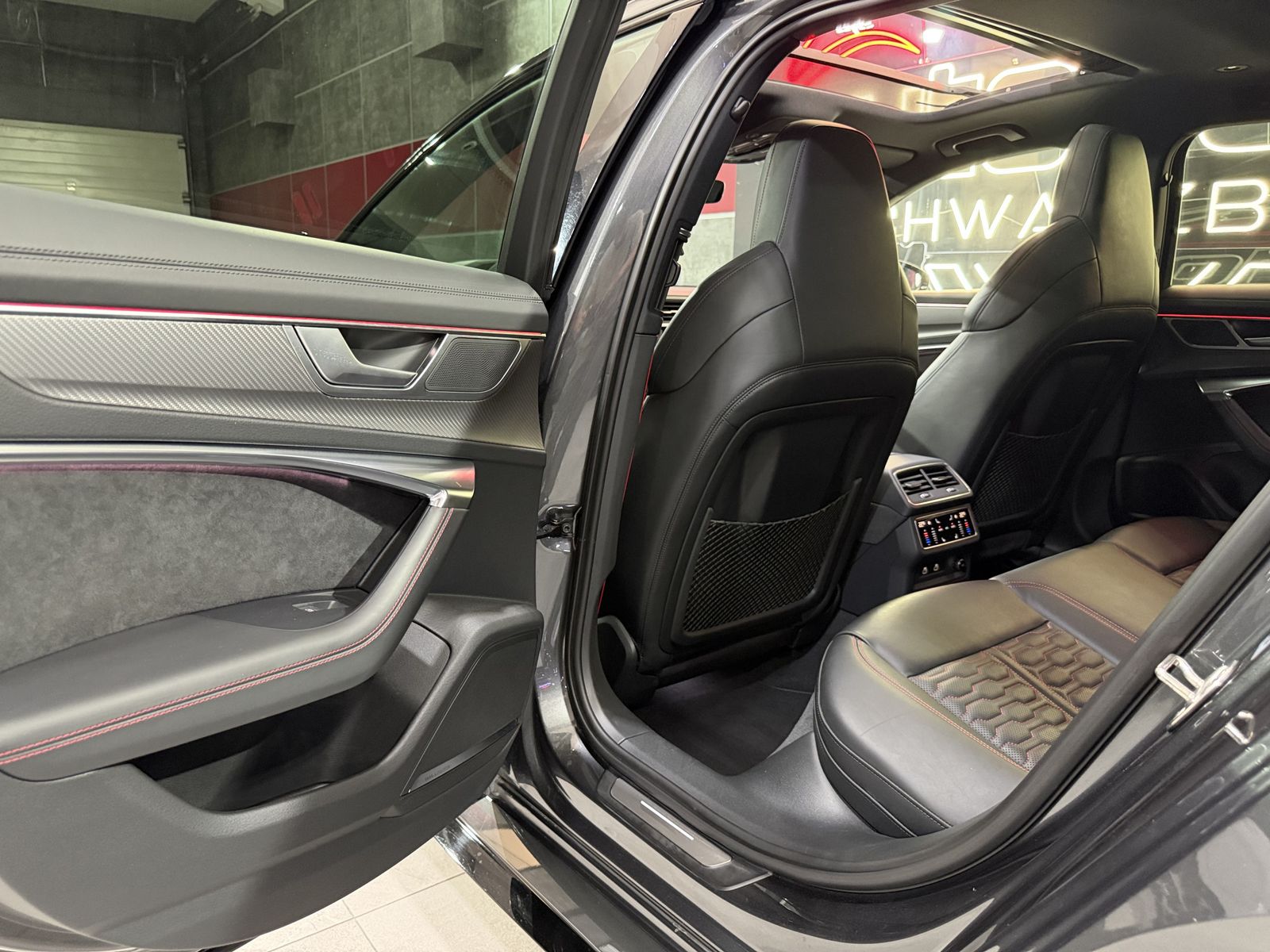 Audi RS6 4.0 TFSI quattro *RS-FAHRWERK+AGA*MATRIX*HUD foto 16