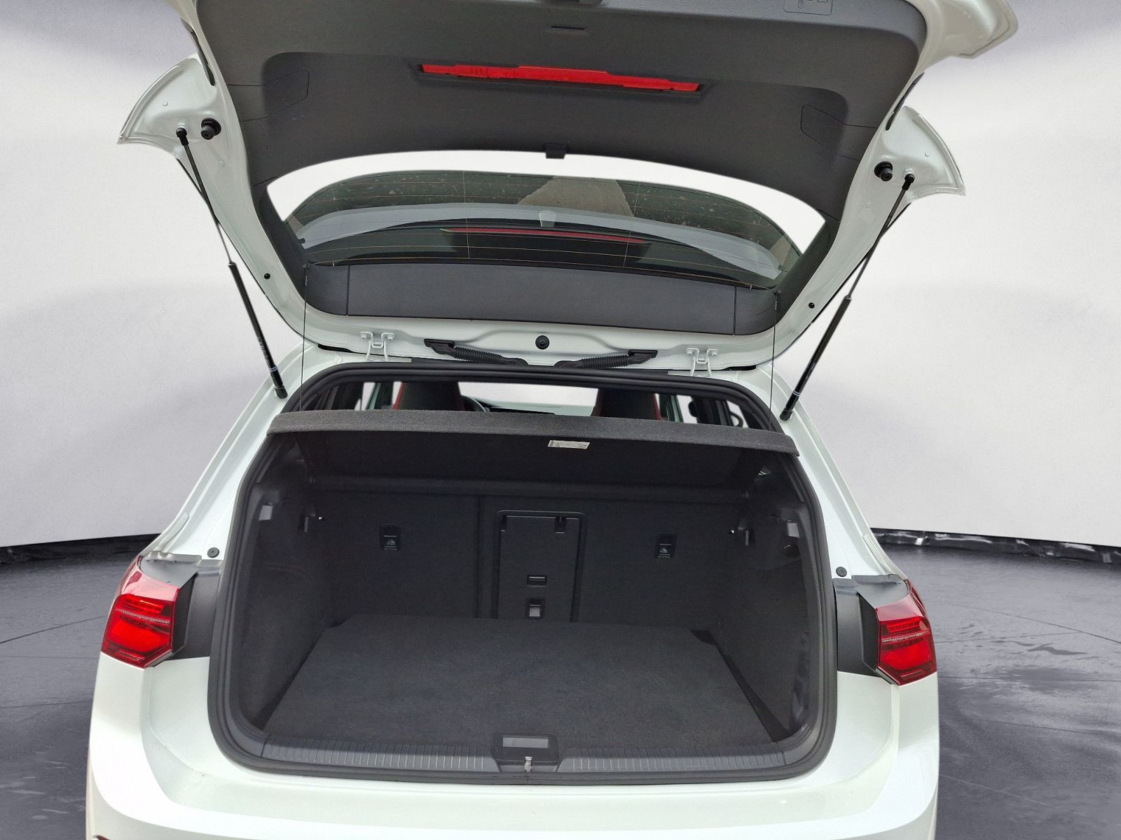 Volkswagen Golf - Bild 13